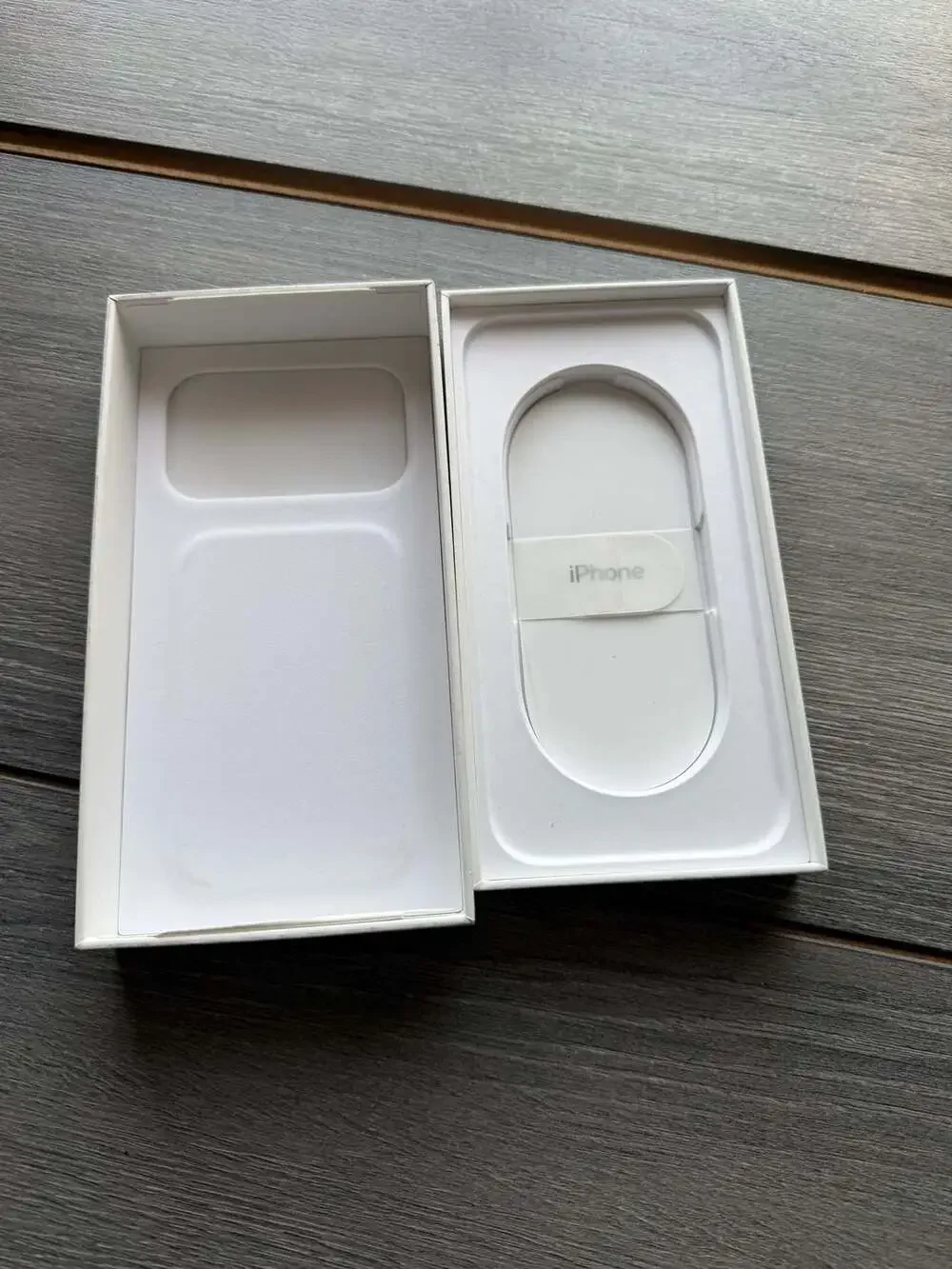Apple iPhone 17 Pro Max 256GB Silver Box Only